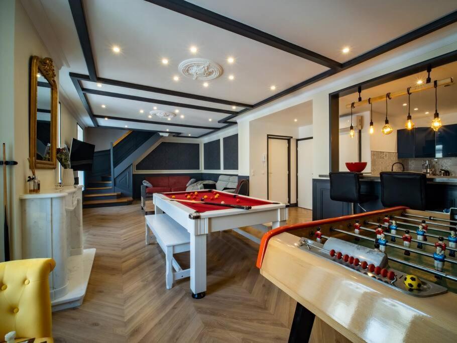 Mega Jeanne D'Arc Billard Baby Foot Logements Insolites 南锡 外观 照片